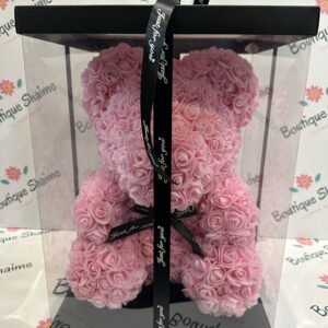 Голямо луксозно розово мече от рози в кутия